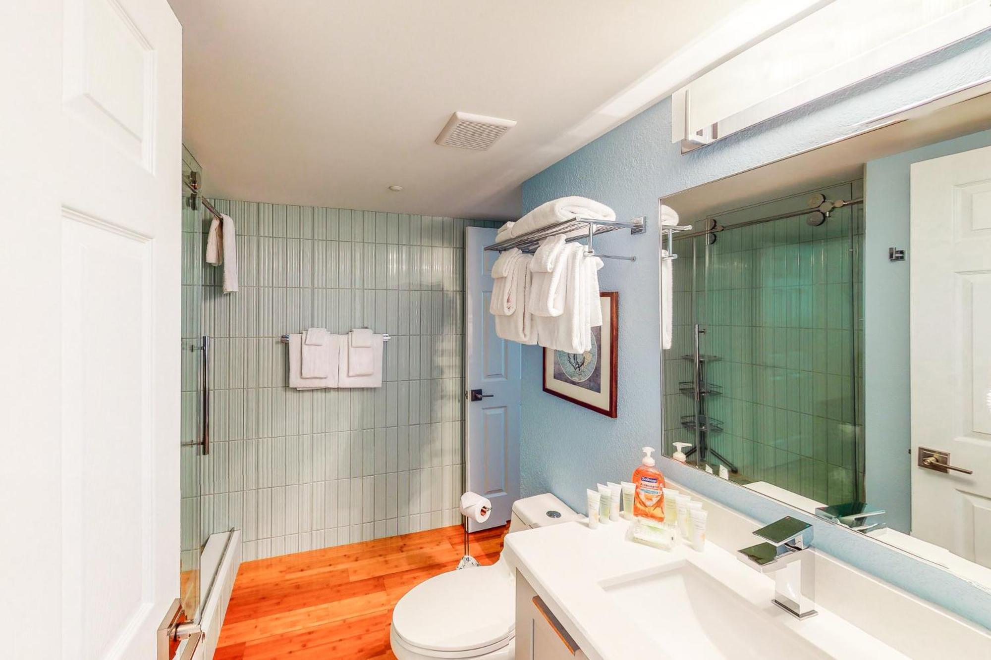 Sunrise Suites Cat Island Suite #205 Key West Room photo
